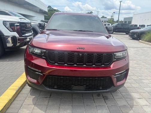 Velvet Red Pearlcoat 2025 Jeep Grand Cherokee Limited