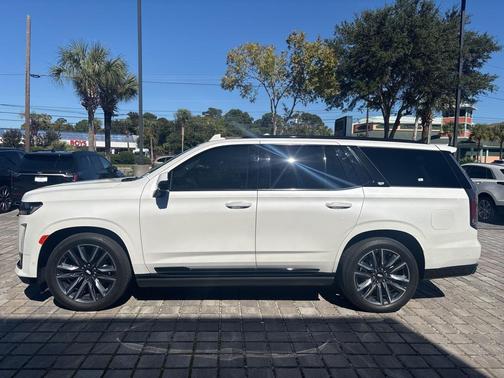 2023 Cadillac Escalade Sport Platinum