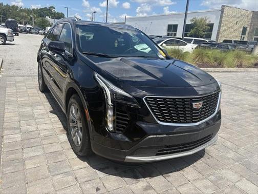 2020 Cadillac XT4 Premium Luxury