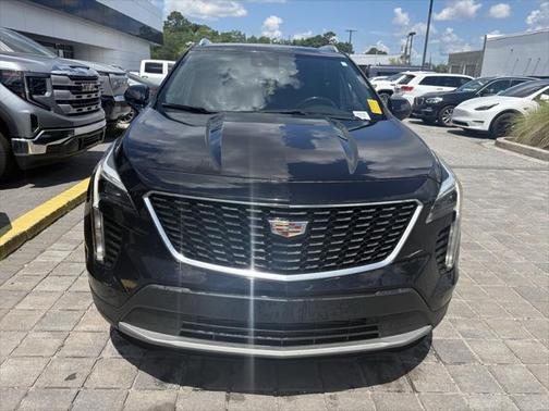 2020 Cadillac XT4 Premium Luxury