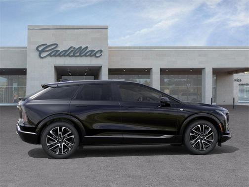 2025 Cadillac OPTIQ Sport