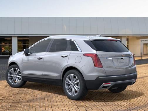 Argent Silver Metallic 2026 Cadillac XT5 Premium Luxury