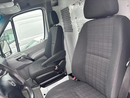 2016 Mercedes-Benz Sprinter 2500