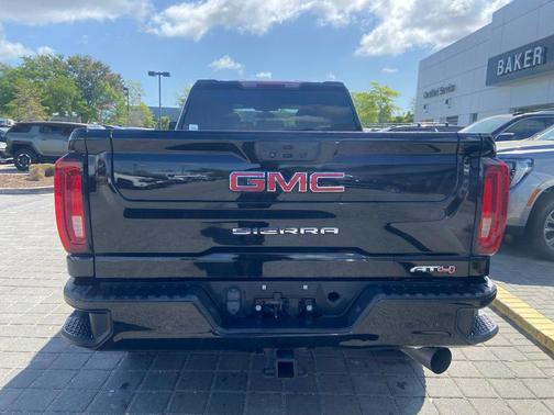 Onyx Black 2023 GMC Sierra 2500 AT4