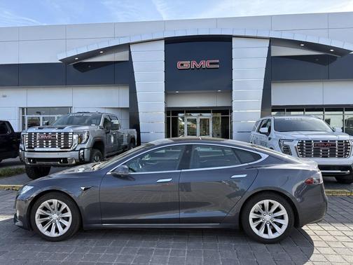 2017 Tesla Model S 90D