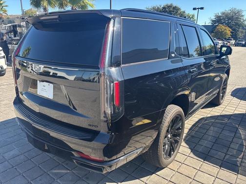 2022 Cadillac Escalade Sport Platinum