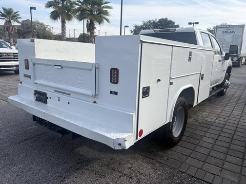 2022 Chevrolet Silverado 3500 WT