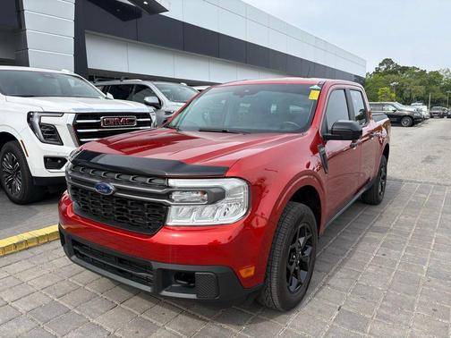 Chili Pepper Red 2024 Ford Maverick XLT