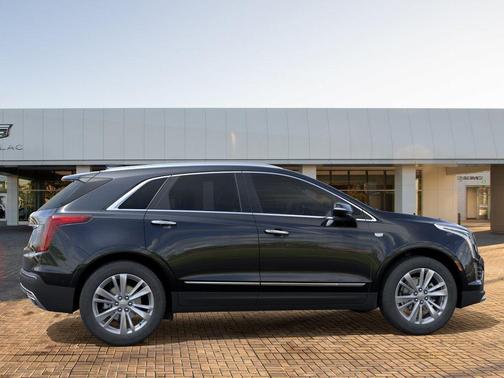 Stellar Black Metallic 2026 Cadillac XT5 Premium Luxury