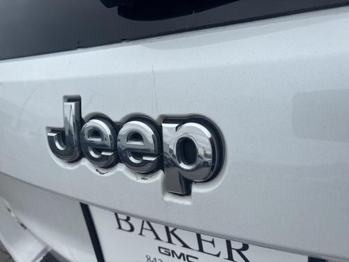 2020 Jeep Grand Cherokee Summit