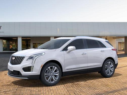 Crystal White Tricoat 2026 Cadillac XT5 Premium Luxury