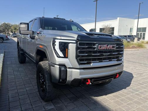 2024 GMC Sierra 2500 AT4