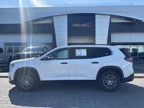 2025 GMC Acadia FWD Elevation