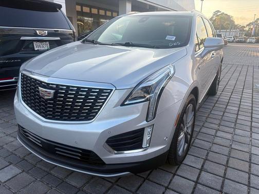 2020 Cadillac XT5 Premium Luxury