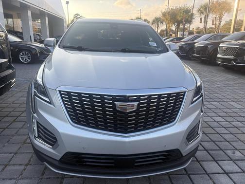 2020 Cadillac XT5 Premium Luxury