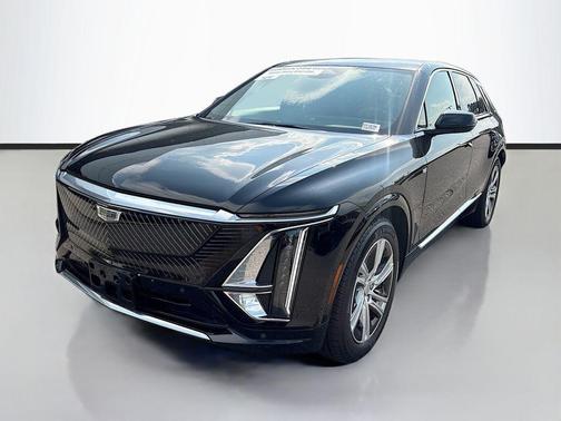 Stellar Black Metallic 2024 Cadillac LYRIQ Tech