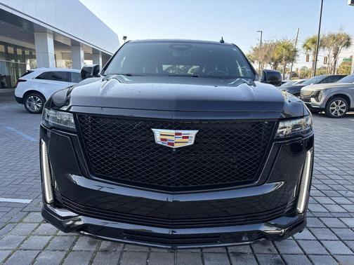 2023 Cadillac Escalade Sport Platinum