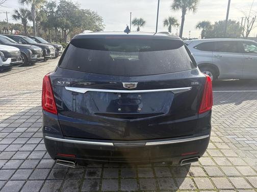 2019 Cadillac XT5 Base