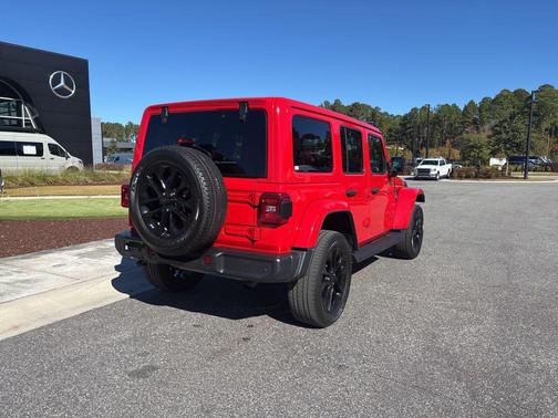 Firecracker Red Clearcoat 2021 Jeep Wrangler Unlimited 4xe Sahara