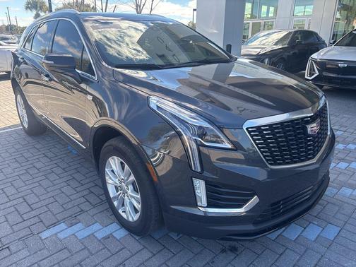 Wilder Metallic 2023 Cadillac XT5 Luxury