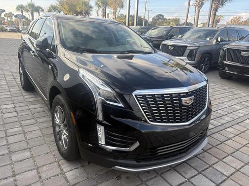 2020 Cadillac XT5 Premium Luxury