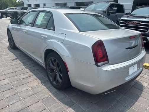 2023 Chrysler 300 S