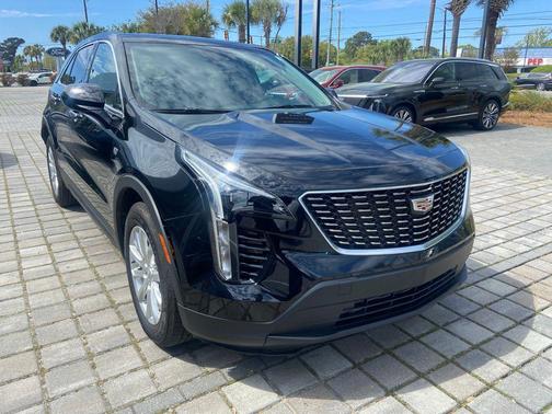 Stellar Black Metallic 2020 Cadillac XT4 Luxury