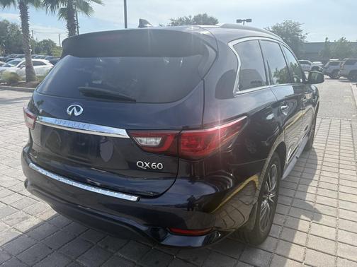 2020 INFINITI QX60 Luxe