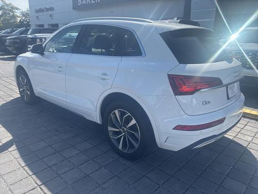 2021 Audi Q5 45 Premium Plus