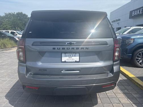 2022 Chevrolet Suburban 4WD Z71