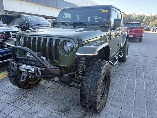 2022 Jeep Gladiator Sport S