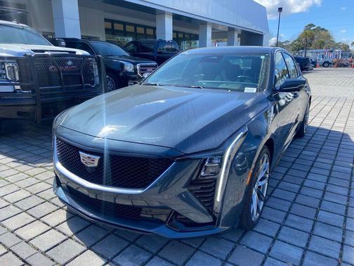 2025 Cadillac CT5 Sport