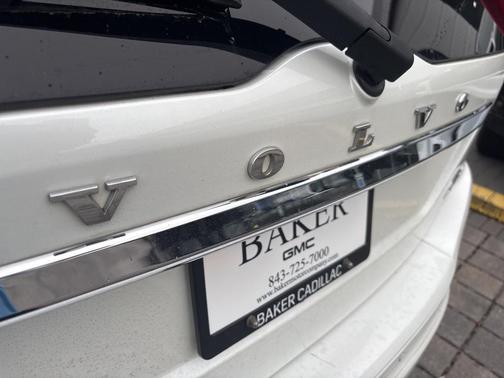 2017 Volvo XC60 T6 Inscription