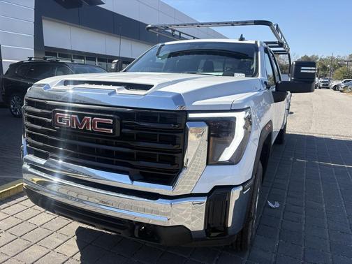 Summit White 2026 GMC Sierra 2500 Pro