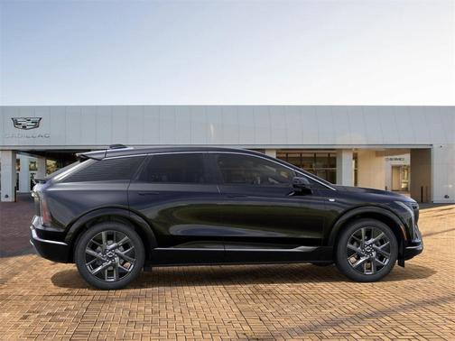 2026 Cadillac OPTIQ Premium Luxury