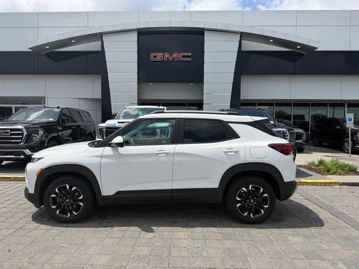 Summit White 2023 Chevrolet Trailblazer LT