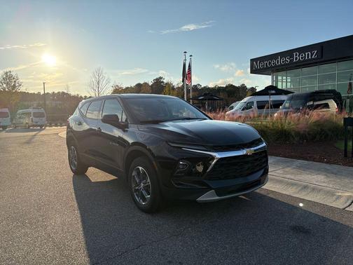 Black 2025 Chevrolet Blazer 2LT
