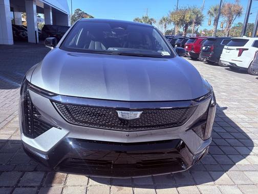 2025 Cadillac OPTIQ Sport 2 AWD