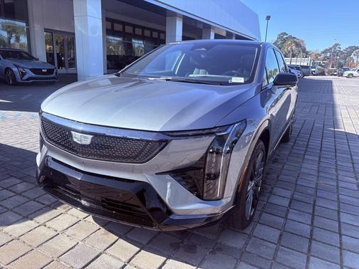 2025 Cadillac OPTIQ Sport 2 AWD