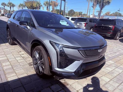 2025 Cadillac OPTIQ Sport 2 AWD