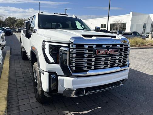 2024 GMC Sierra 2500 Denali