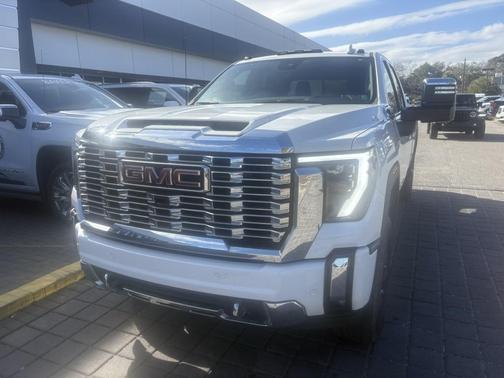 2024 GMC Sierra 2500 Denali