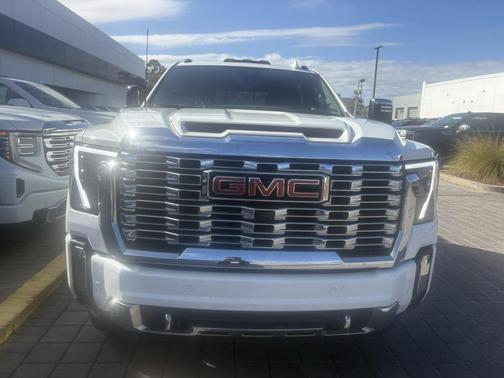 2024 GMC Sierra 2500 Denali