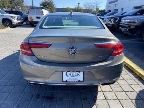 2017 Buick LaCrosse Essence