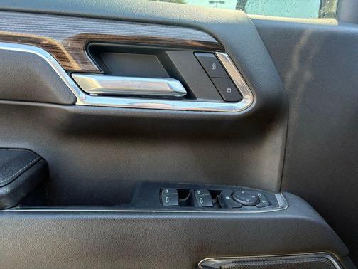Black 2023 Chevrolet Silverado 1500 LT
