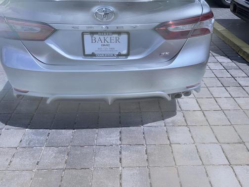2020 Toyota Camry SE