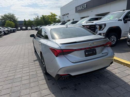 Celestial Silver Metallic 2022 Toyota Avalon Touring