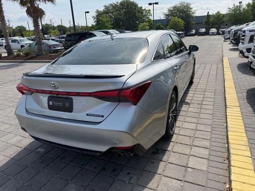 Celestial Silver Metallic 2022 Toyota Avalon Touring