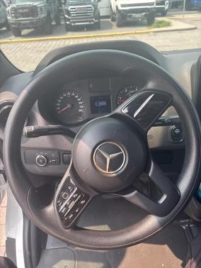 2020 Mercedes-Benz Sprinter 2500 Standard Roof