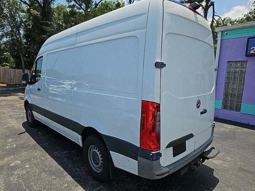2020 Mercedes-Benz Sprinter 2500 Standard Roof